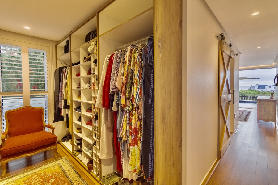 3 Bedroom Property for Sale in Grotto Bay Western Cape